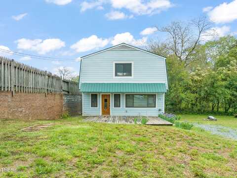 132 N Masonic Street, Pittsboro, NC 27312