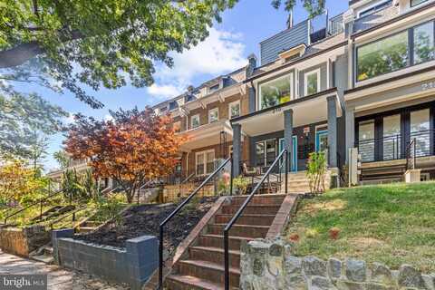 210 VARNUM STREET NW, WASHINGTON, DC 20011