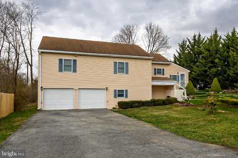 12326 DELWOOD AVENUE, HAGERSTOWN, MD 21740