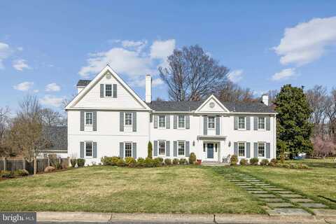 6825 NEWBOLD DRIVE, BETHESDA, MD 20817