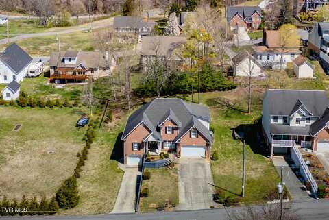 3909 Leaf Point, Kingsport, TN 37663