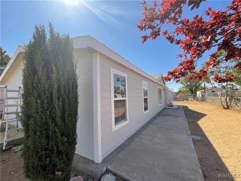2690 E Packard Avenue, Kingman, AZ 86409