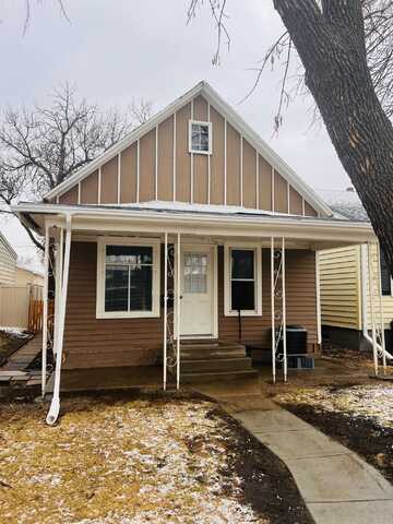719 N Kline Street, Aberdeen, SD 57401