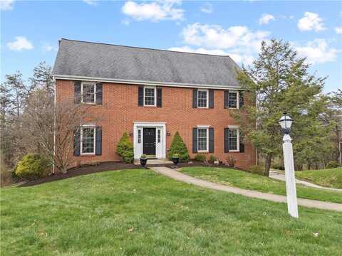 2481 Dogwood Dr, Sewickley, PA 15090