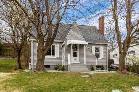 2814 Patterson Drive, Hopewell, PA 15001