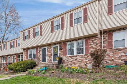 315 Laporte Ct, Cranberry Twp, PA 16066
