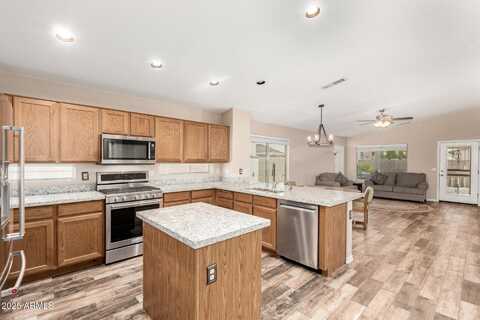11023 W UTOPIA Road, Peoria, AZ 85373
