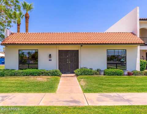 7626 E MINNEZONA Avenue, Scottsdale, AZ 85251