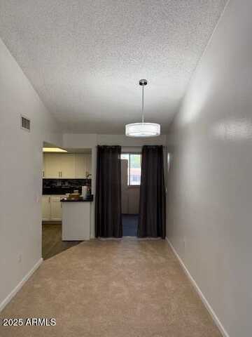 461 W Holmes Avenue, Mesa, AZ 85210