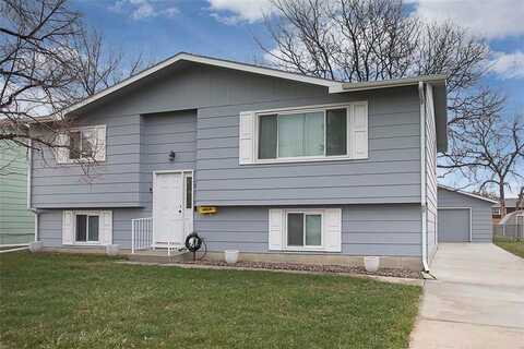 709 8th Ave, Laurel, MT 59044