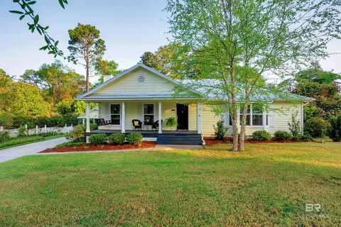 123 Kurlane Street, Fairhope, AL 36532