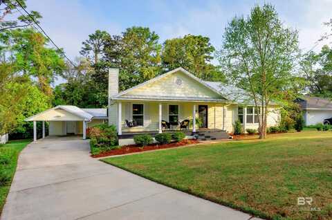 123 Kurlane Street, Fairhope, AL 36532