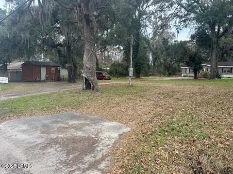 32 Glaze Drive, Beaufort, SC 29906
