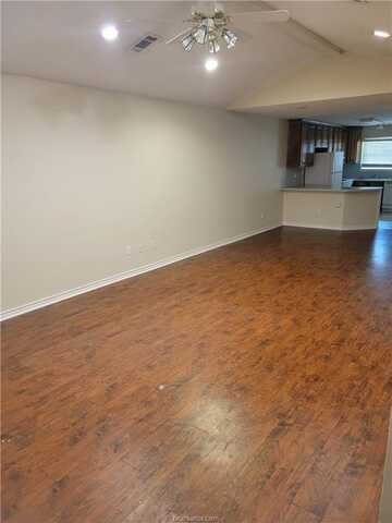 902 Azalea Court, College Station, TX 77840