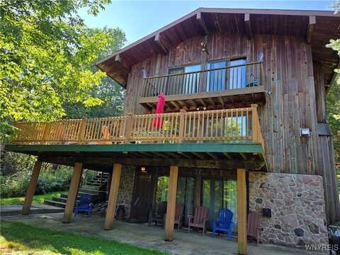 1347 Dublin Meadows Road, Munnsville, NY 14779