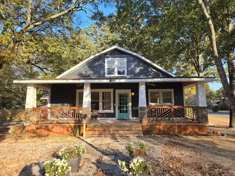 3125 S Linden Street, Pine Bluff, AR 71603