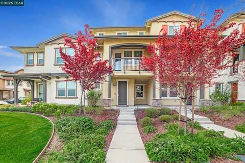 33103 Via Vicenza, San Ramon, CA 94583