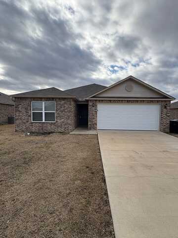 3829 KEENELAND DR., Jonesboro, AR 72404