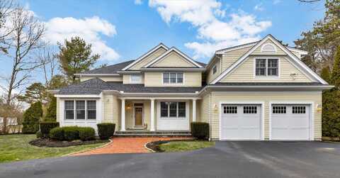 24 Pleasant Park Drive, Mashpee, MA 02649