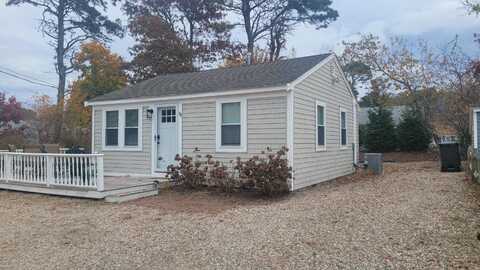 32 Holiday Lane, Dennis Port, MA 02639