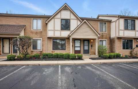 5696 Great Hall Court, Columbus, OH 43231