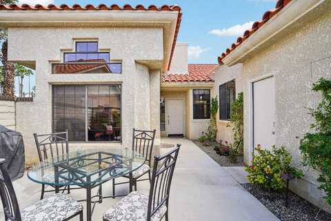 110 Celano Circle, Palm Desert, CA 92211