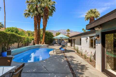 5155 E Bobolink Lane, Palm Springs, CA 92264