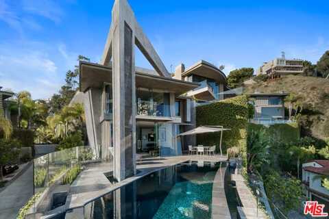 1742 Viewmont Dr, Los Angeles, CA 90069