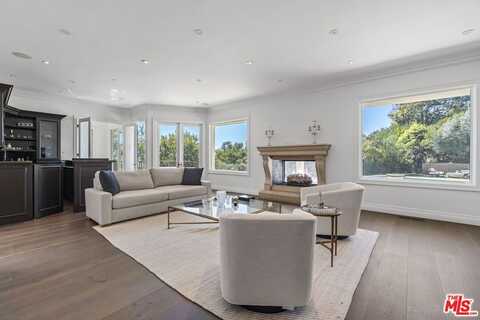 1845 Loma Vista Dr, Beverly Hills, CA 90210