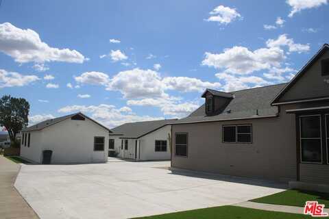 696 E 9th St, Upland, CA 91786