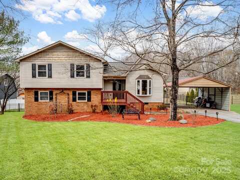 5412 Carving Tree Drive, Harrisburg, NC 28075