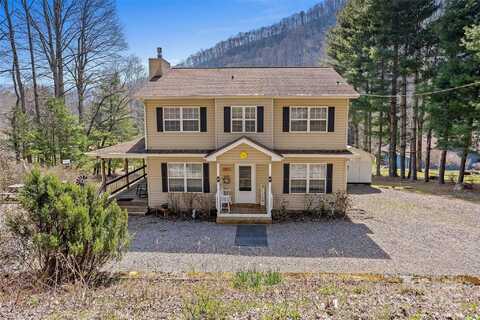 333 Laurel Branch Road, Maggie Valley, NC 28751
