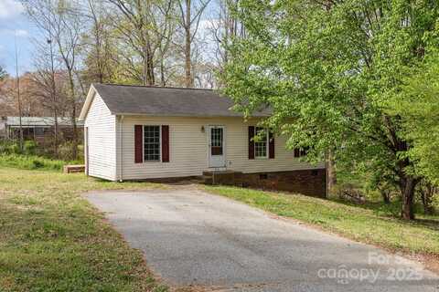 410 E Lee Avenue, Bessemer City, NC 28016