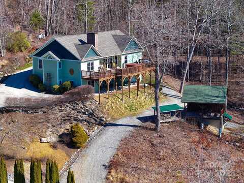 288 Hawks Point Drive, Zirconia, NC 28790
