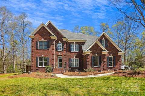 420 Woodlark Court, Indian Trail, NC 28079