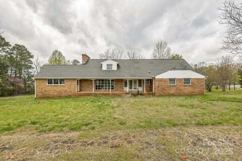 2705 Robinson Road, Newton, NC 28658