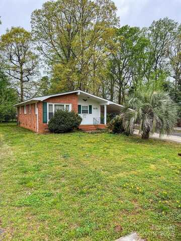 6115 Amberly Lane, Charlotte, NC 28213