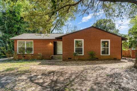 900 E Woodlawn Road, Charlotte, NC 28209