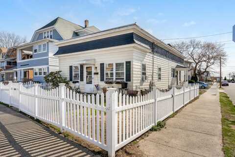 362 Grovers Avenue, Bridgeport, CT 06605