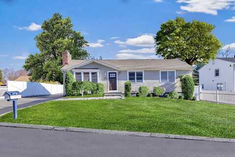154 Warsaw Street, Fairfield, CT 06825