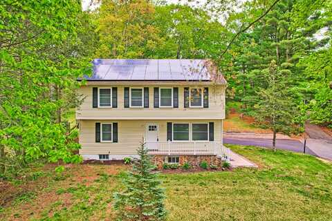 76 Three Mile Hill Road, Middlebury, CT 06762