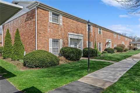 841 Clareridge Lane, Centerville, OH 45458