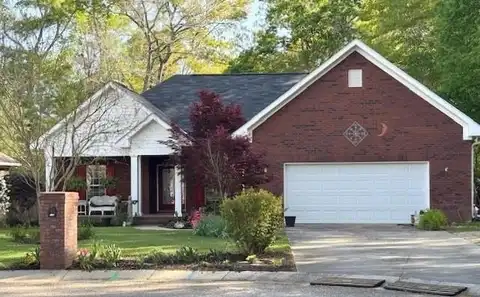 109 Talquin Court, Dothan, AL 36301
