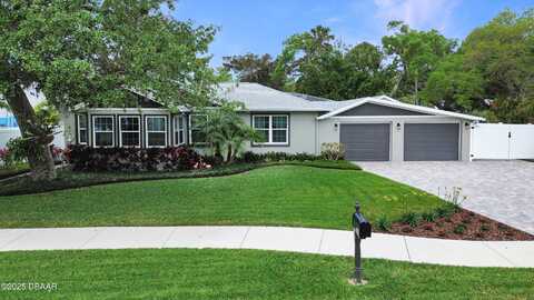 606 S Pine Street, New Smyrna Beach, FL 32169