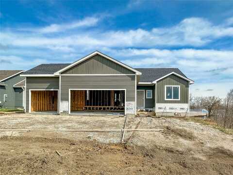 2914 Prairieside Place, Norwalk, IA 50211