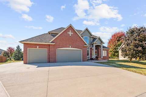 2324 SW Woodland Court, Ankeny, IA 50023
