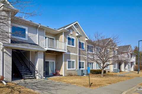 8601 Westown Parkway, West Des Moines, IA 50266