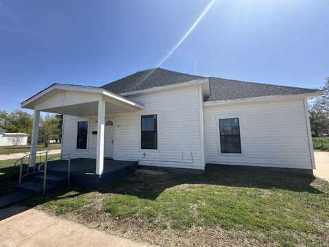 475 E State, Enid, OK 73701