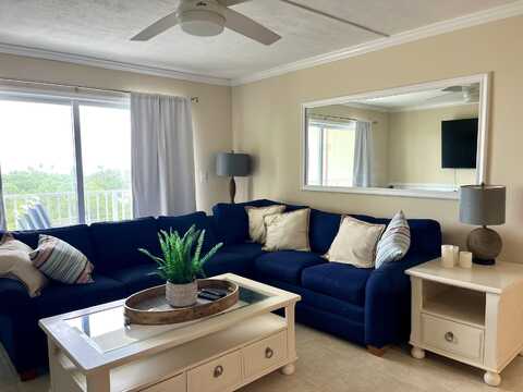 200 Wrenn Street, Plantation Key, FL 33070
