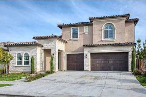 6424 EAST HARVARD AVE, FRESNO, CA 93727
